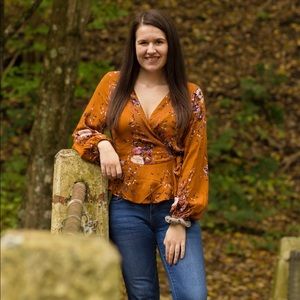 Meet your Posher, Lauren